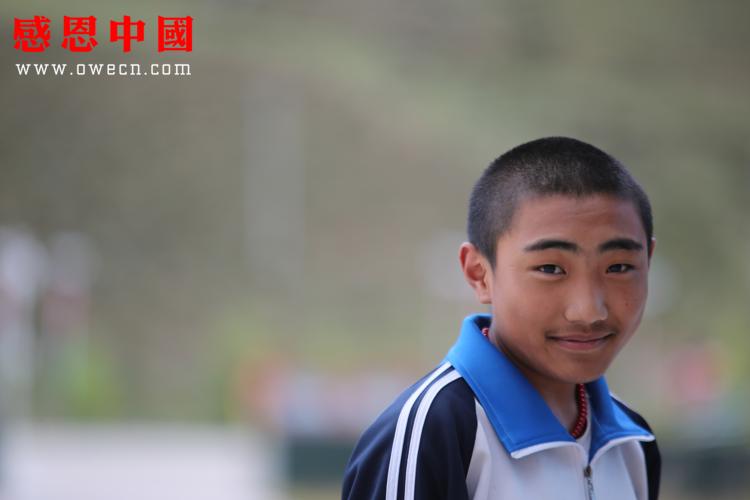 第三民族寄宿制中学八年级（待捐助）（Bnqdsmzzx1030）